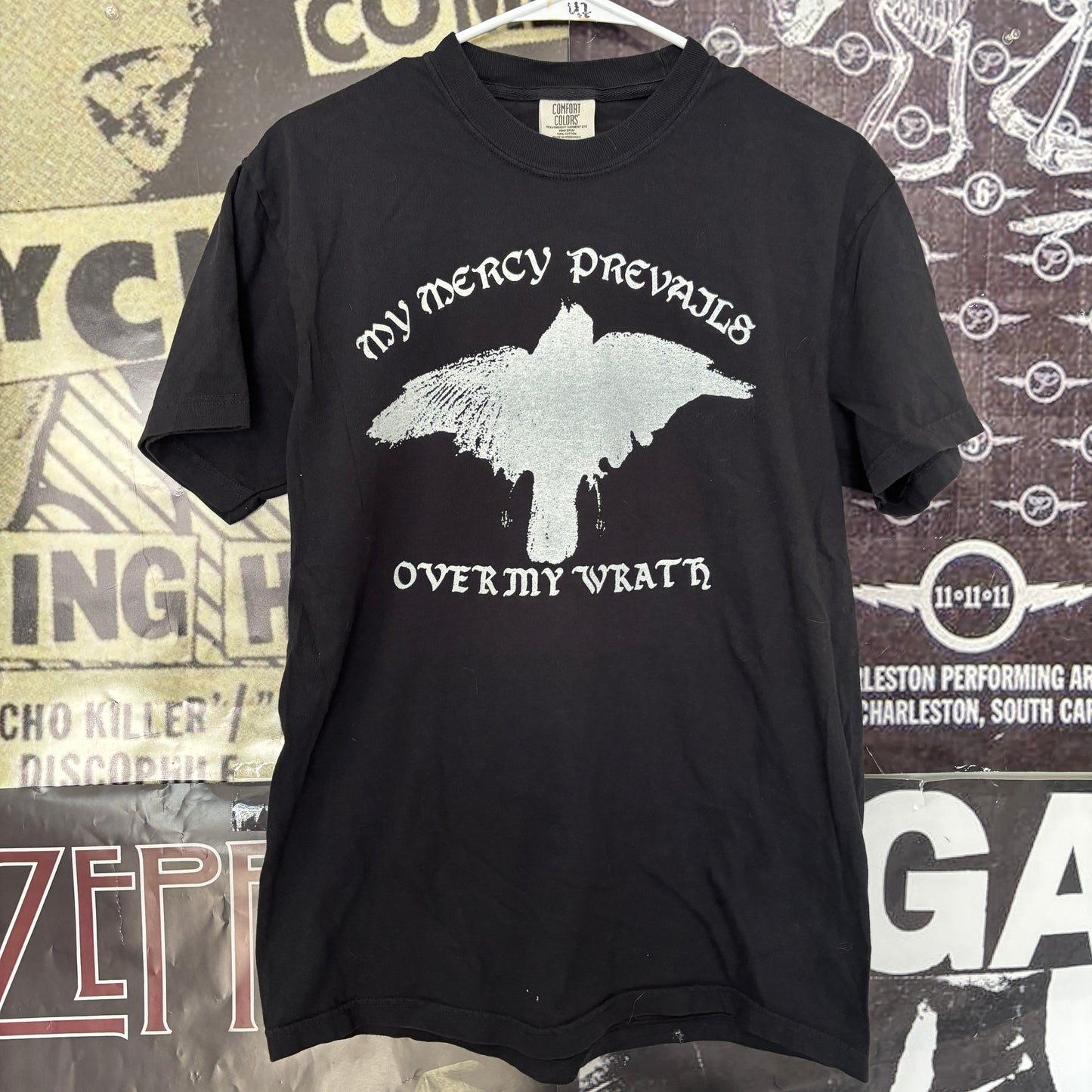 Walking dead mercy black full size unisex tee