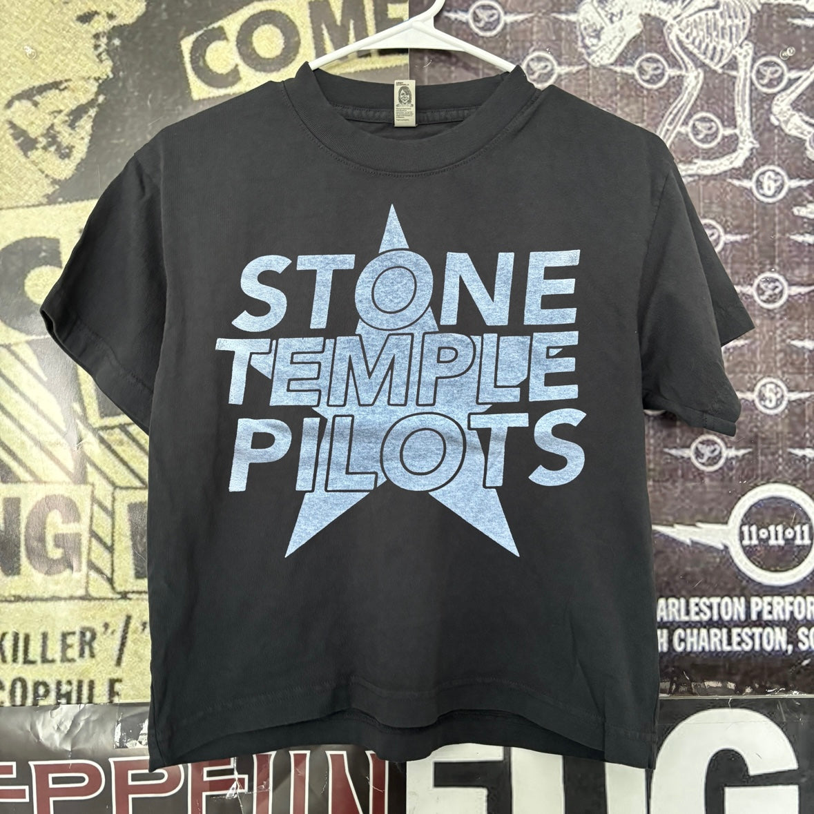Stone temple pilots black boxy tee