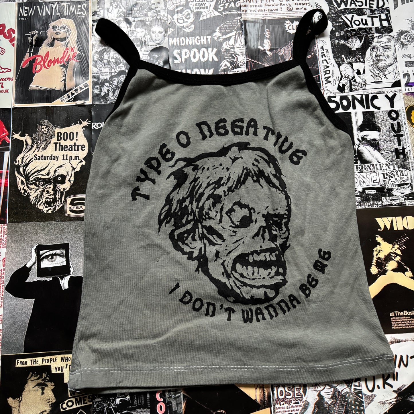 Type negative olive/black tank LAR