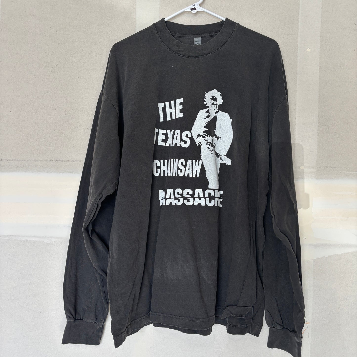 Texas chainsaw dark grey unisex long sleeve XLARGE