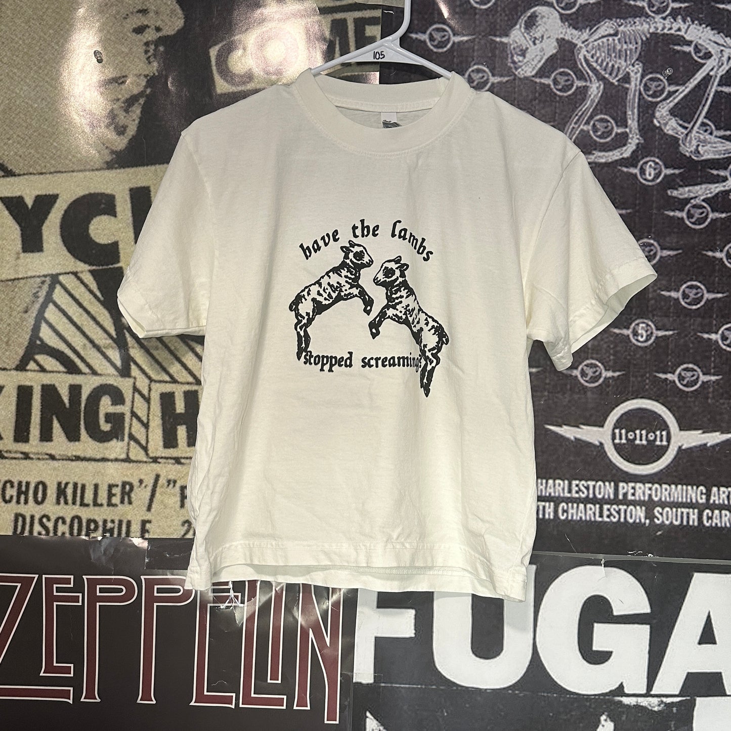 SILENCE LAMBS cream boxy tee