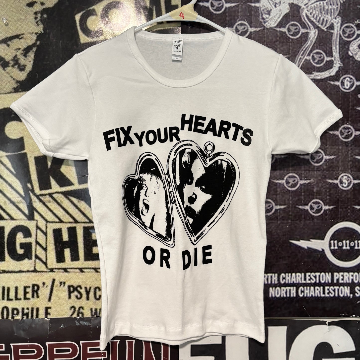 Twin peaks heart white long baby tee