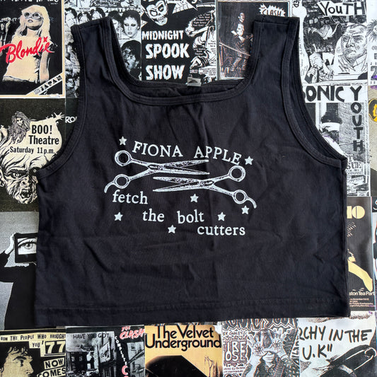 Fiona Apple black crop tank SM/MED