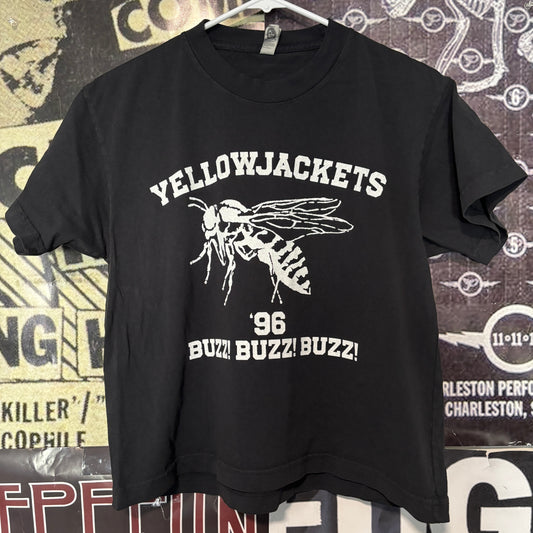 YELLOWJACKETS black boxy tee