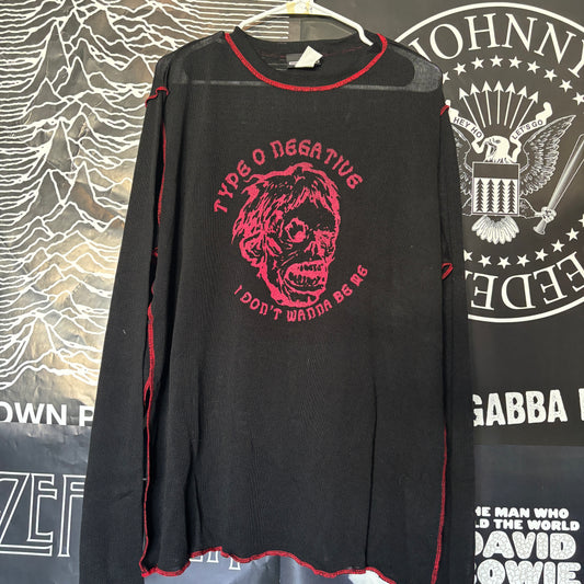 Type o negative black/red mesh long sleeve LAR/XL