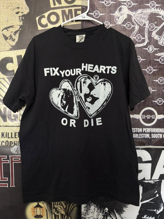 Twin peaks heart black full size unisex tee