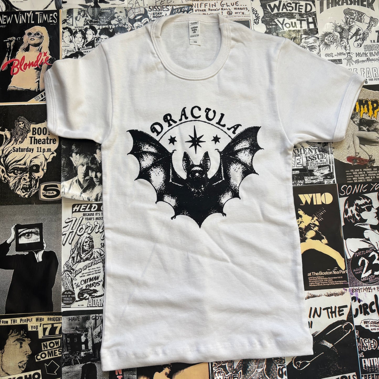 Dracula white long baby tee XS