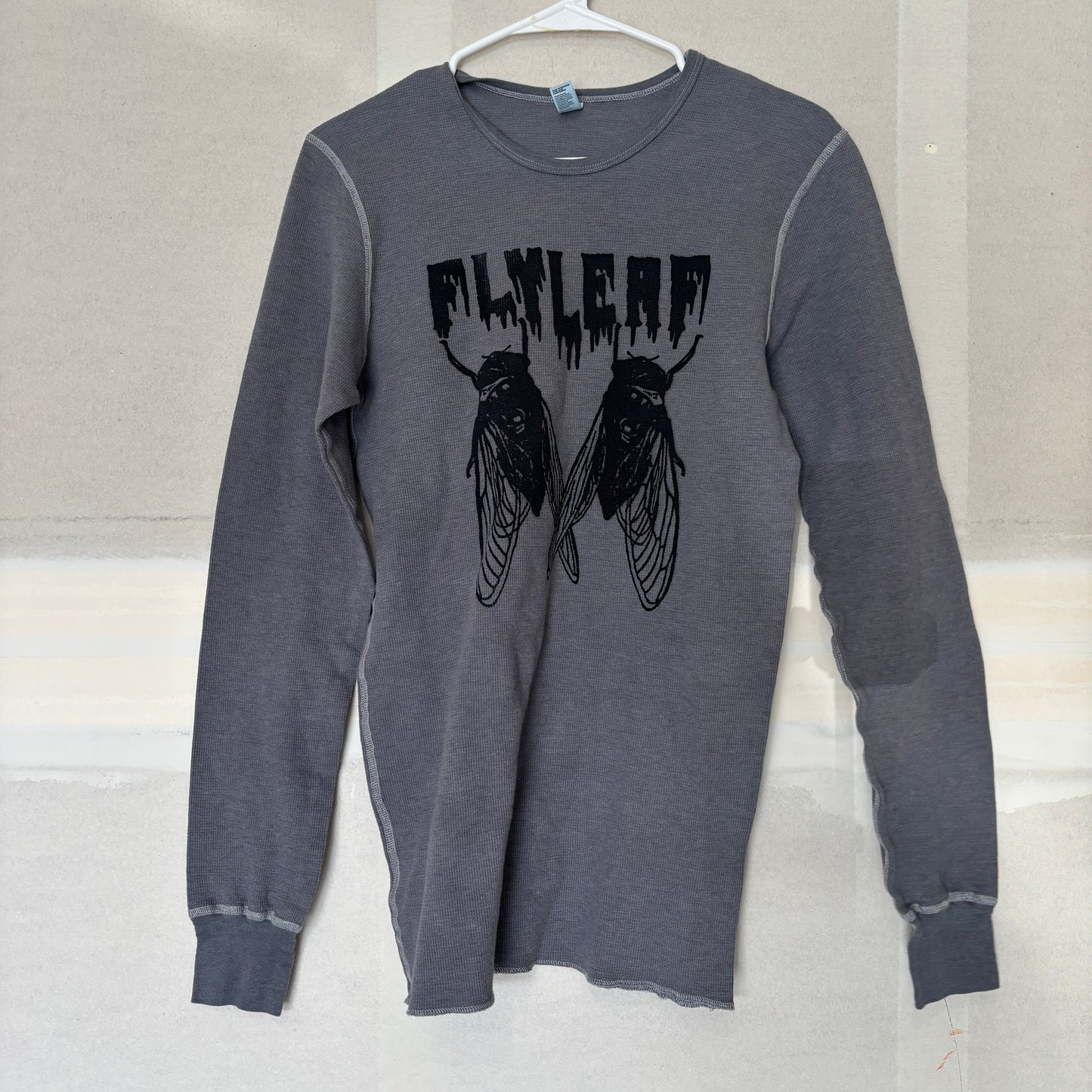 Flyleaf grey thermal SM/MED
