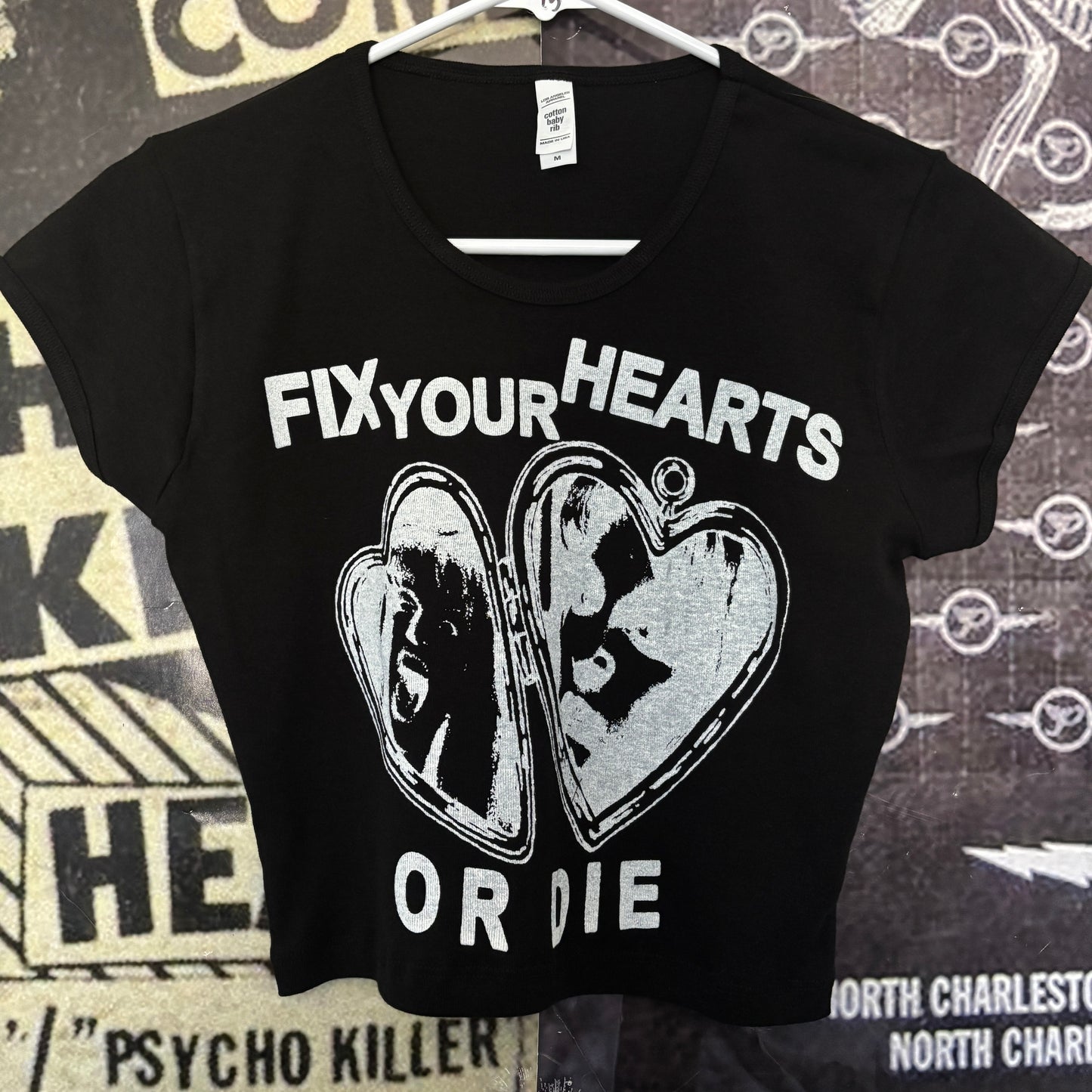 Twin peaks heart black crop baby tee