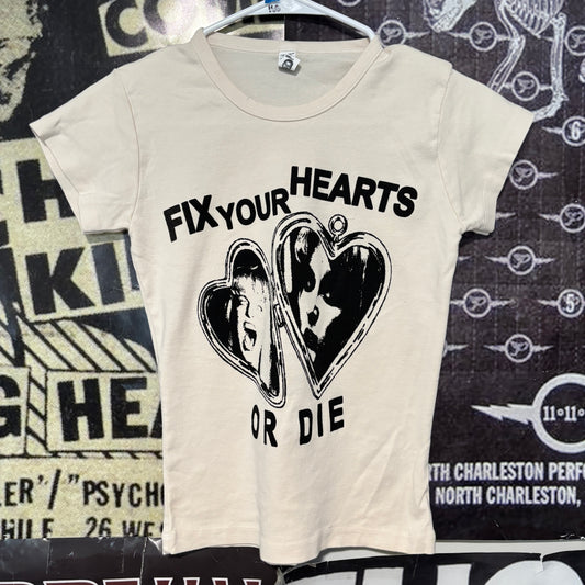 Twin peaks heart cream/black babydoll tee