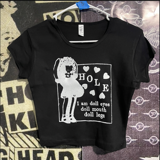 HOLE DOLL PARTS BLACK CROP BABY TEE